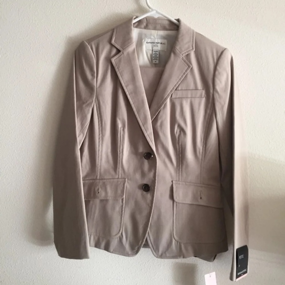 Banana Republic 2 Piece Set